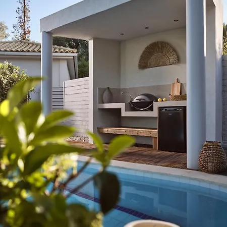 Вилла Chris & Jo Villas, Enchanting Escapes, With Heated Pools & Seaviews By Thinkvilla Закинтос