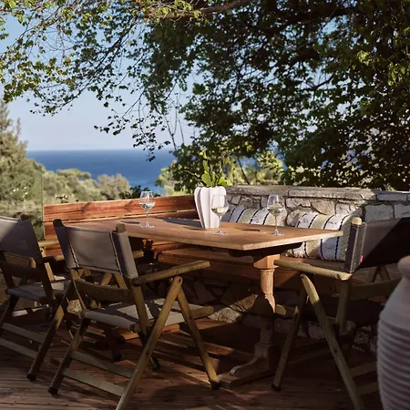 Вилла Chris & Jo Villas, Enchanting Escapes, With Heated Pools & Seaviews By Thinkvilla *