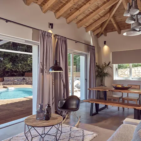 Chris & Jo Villas, Enchanting Escapes, With Heated Pools & Seaviews By Thinkvilla Вилла