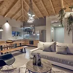 Chris & Jo Villas, Enchanting Escapes, With Heated Pools & Seaviews By Thinkvilla Zakynthos Town