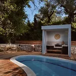 Chris & Jo Villas, Enchanting Escapes, With Heated Pools & Seaviews By Thinkvilla Villa Zakynthos Town