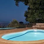 Chris & Jo Villas, Enchanting Escapes, With Heated Pools & Seaviews By Thinkvilla 자킨토스 타운