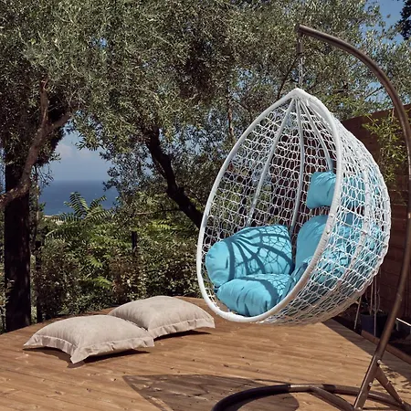 Chris & Jo Villas, Enchanting Escapes, With Heated Pools & Seaviews By Thinkvilla *