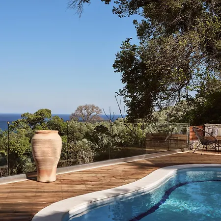 Villa Chris & Jo Villas, Enchanting Escapes, With Heated Pools & Seaviews By Thinkvilla