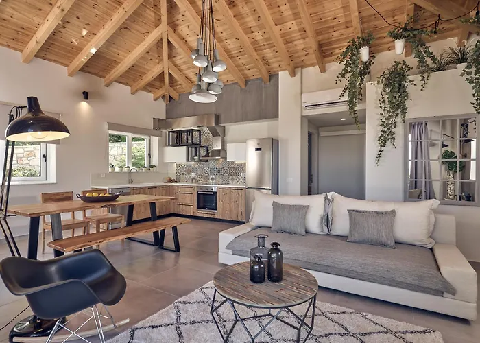 Chris & Jo Villas, Enchanting Escapes, With Heated Pools & Seaviews By Thinkvilla * Zakynthos stad
