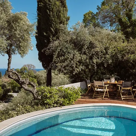 Chris & Jo Villas, Enchanting Escapes, With Heated Pools & Seaviews By Thinkvilla * 자킨토스 타운