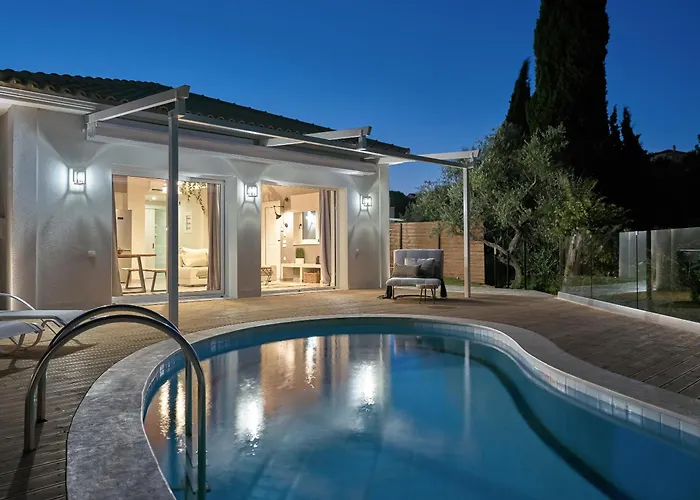 Chris & Jo Villas, Enchanting Escapes, With Heated Pools & Seaviews By Thinkvilla