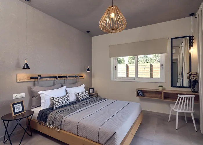Chris & Jo Villas, Enchanting Escapes, With Heated Pools & Seaviews By Thinkvilla Città di Zante